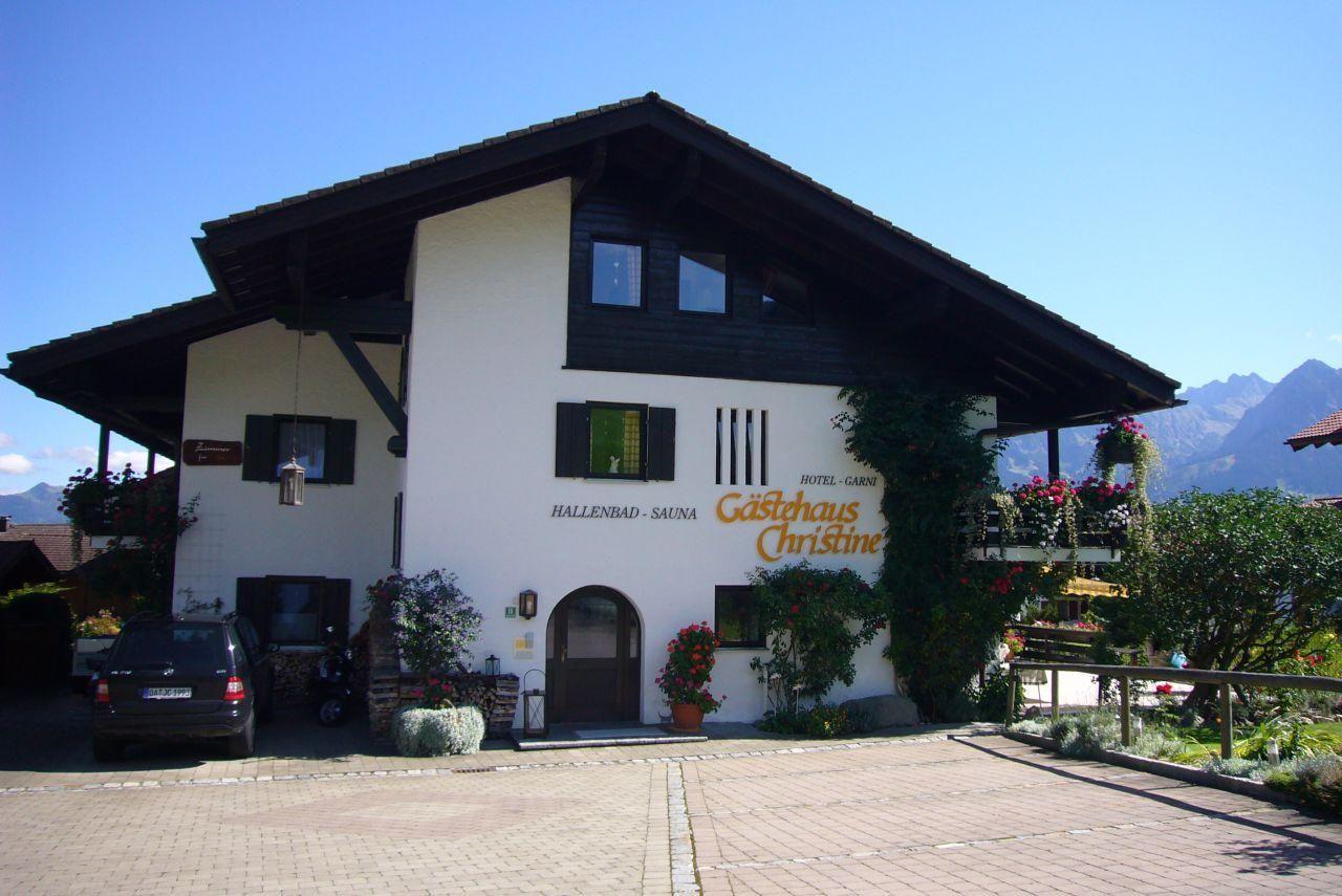 Gästehaus Christine - Doppelzimmer 25 (Beistellbett mögl.)