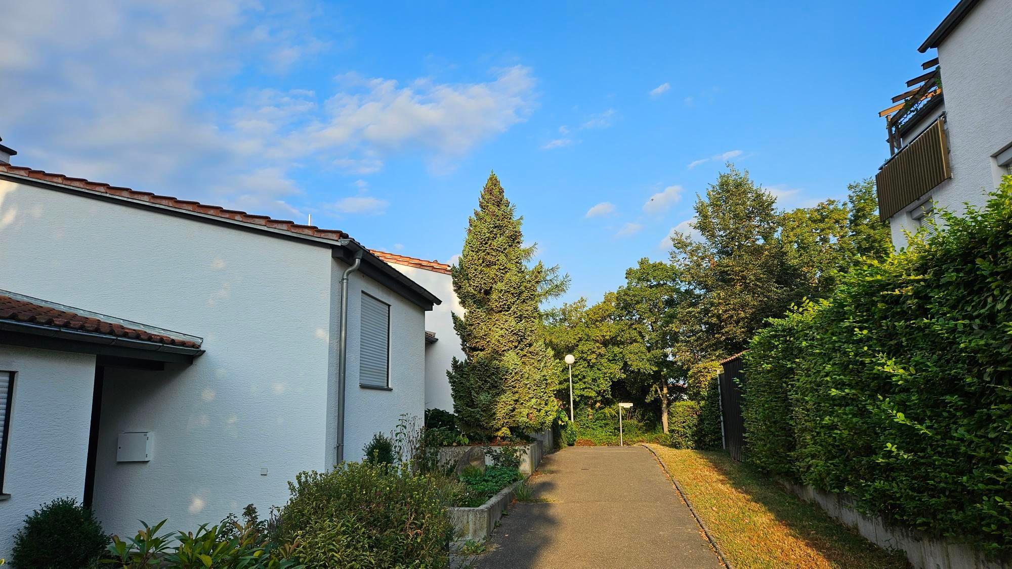 Thomas’ Wohlfühl-Appartement: Gemütliches Wohnambi - Ferienzimmer