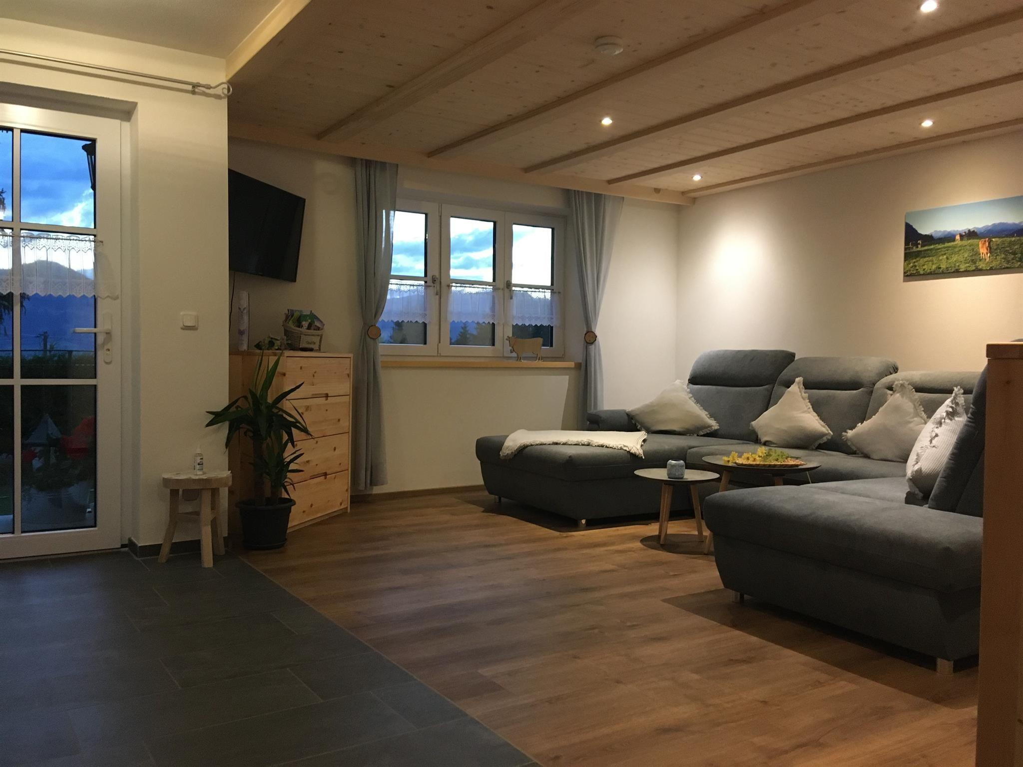 Ferienwohnung und Wohnmobilstellplatz Sunnesidde - Ferienwohnung Sunnesidde