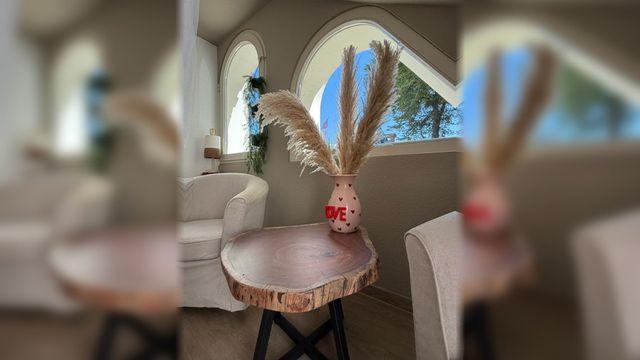 Schlafzimmer mit mit zwei Einzelbetten
