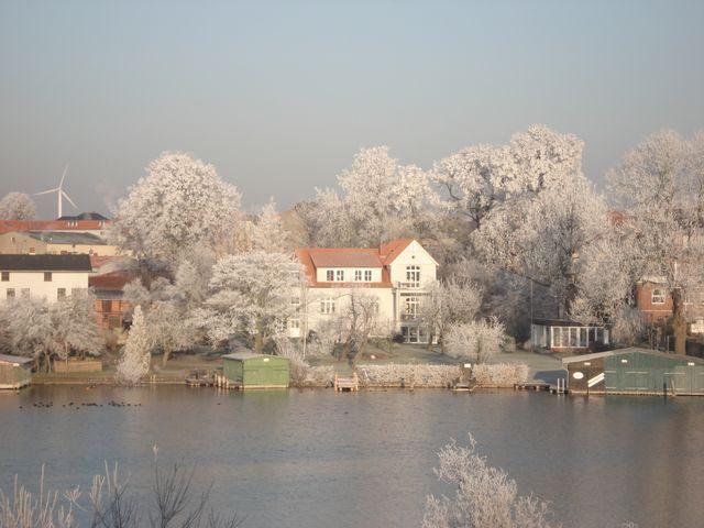 Die Villa im Winter
