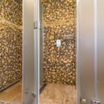 Duschen bei den Damen