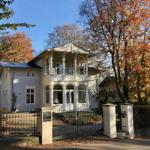 Villa Achterkerke im Herbst