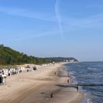Blick v.d. Seebrücke über den Strand