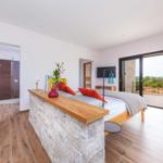 Masterbedroom mit Terrasse