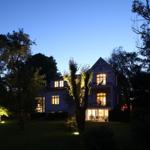 Die Villa in der Nacht