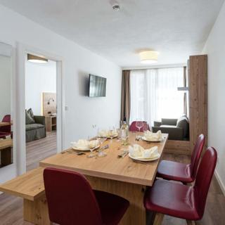 Adler Resort - 2 Raum Standard Appartement - Saalbach Hinterglemm
