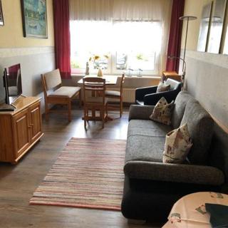 Ferienwohnungen in Kühlungsborn-West - (97) 2- Raum- Ferienwohnung- Hermann-Häcker-Straße 19a - Kühlungsborn