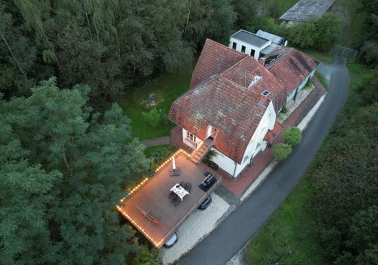 Image 32