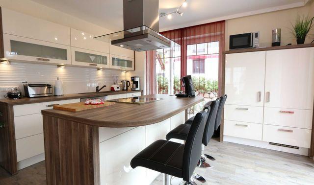 Villa Gina mit 2 exklusiven Wohnungen - Villa Gina Whg 02 mit Balkon (Süd-Ost)