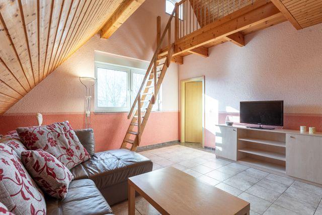 Ferienhaus Am Boddenufer - Ferienwohnung Adlerhorst