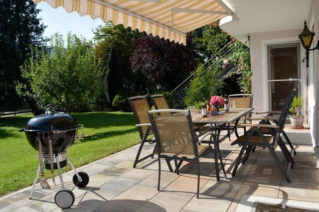 Sommerland - Zentral, modern und mit Terrasse: Ihre Erdgeschoss-Oase in direkter Nähe zur Natur!