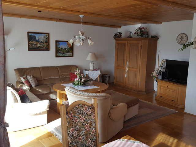 FeWo Ortloff - Ferienwohnung mit Bergblick-Balkon