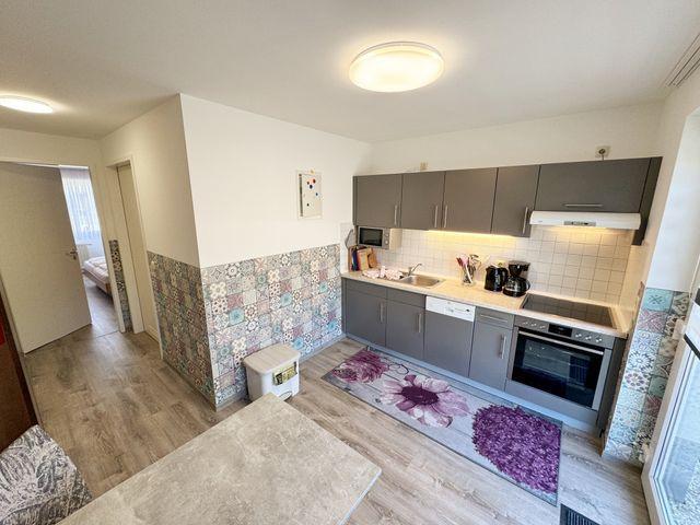 MR: Haus Inselperle mit Blick auf den Bodden - Wohnung 03 mit Terrasse und Boddenblick