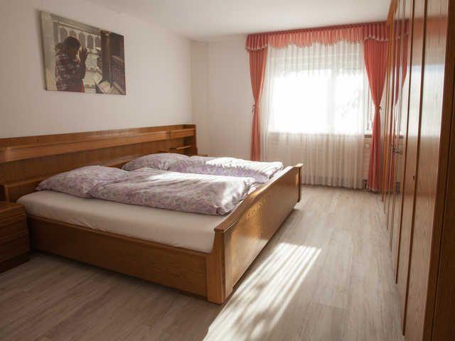 Haus Midori - Ferienwohnung mit Terrasse und großem Garten zur Nutzung