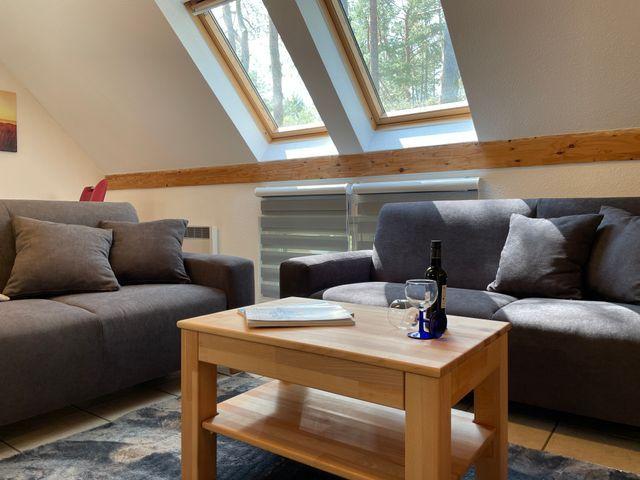 Strandidyll im Küstenwald Ferienwohnung 4 - Ferienwohnung 4 (DG, rechts)