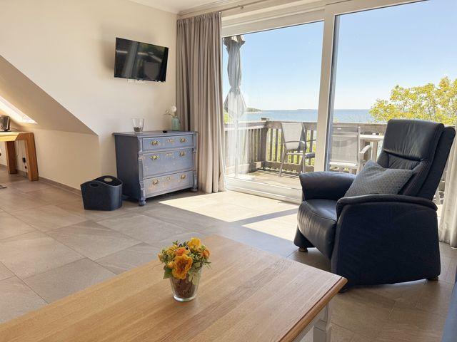 P: Zollhaus Klein Zicker - exklusive Wohnungen mit Meerblick - Ferienwohnung 04 mit Südbalkon und Meerblick